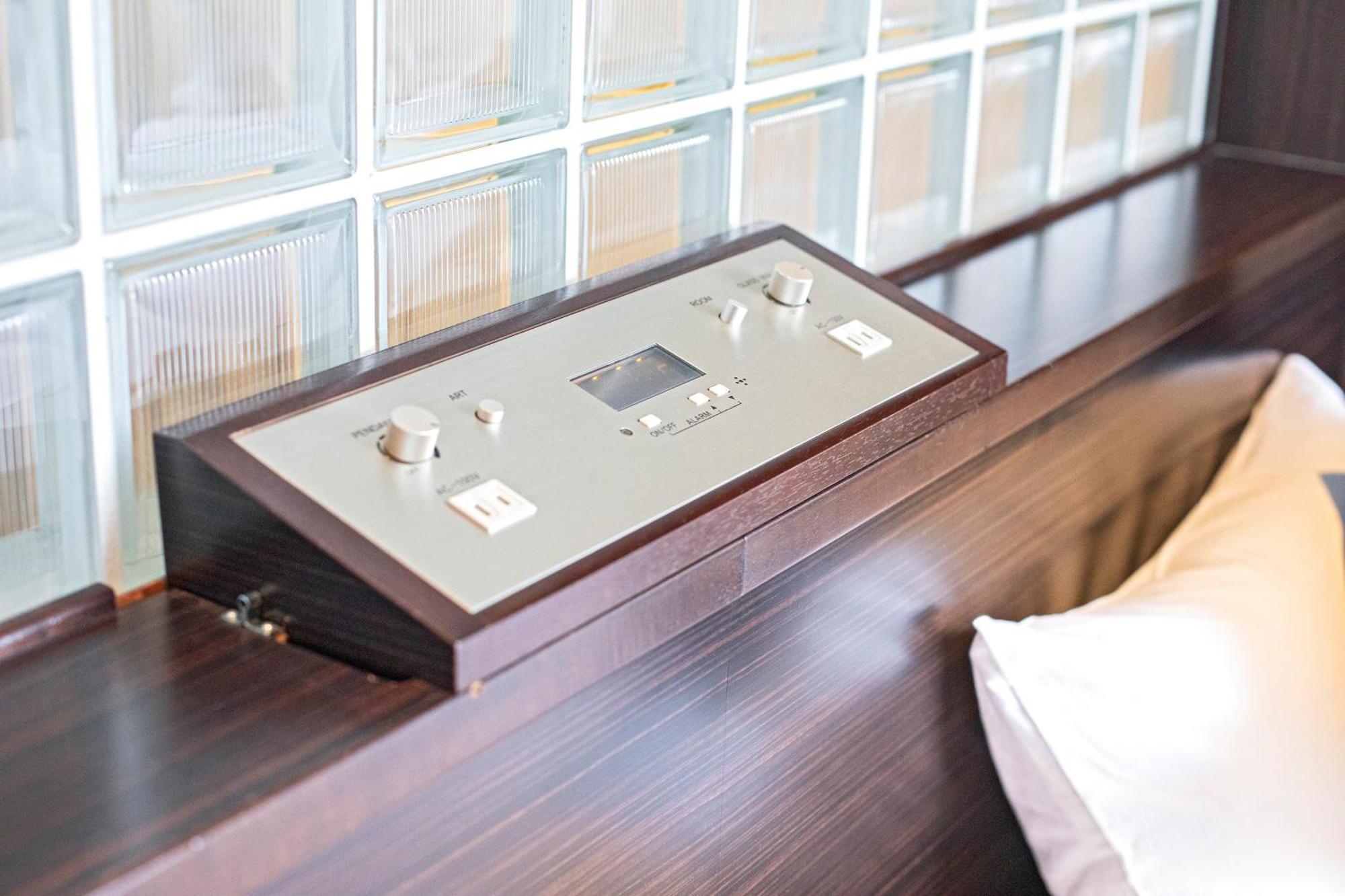 Wonz Hotel Self-Check-In Osaka Esterno foto