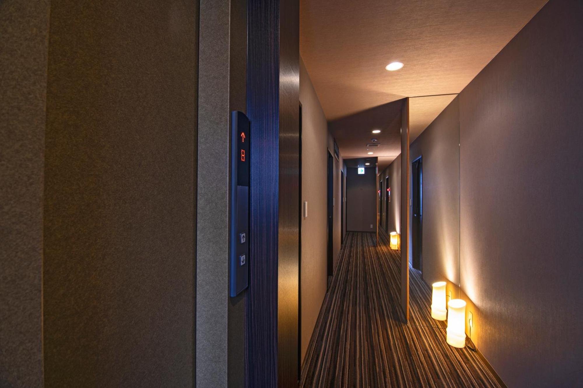 Wonz Hotel Self-Check-In Osaka Esterno foto